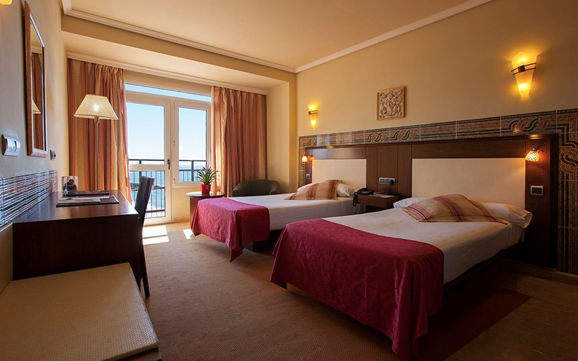 Hotel H10 Imperial Tarraco 4 Sup